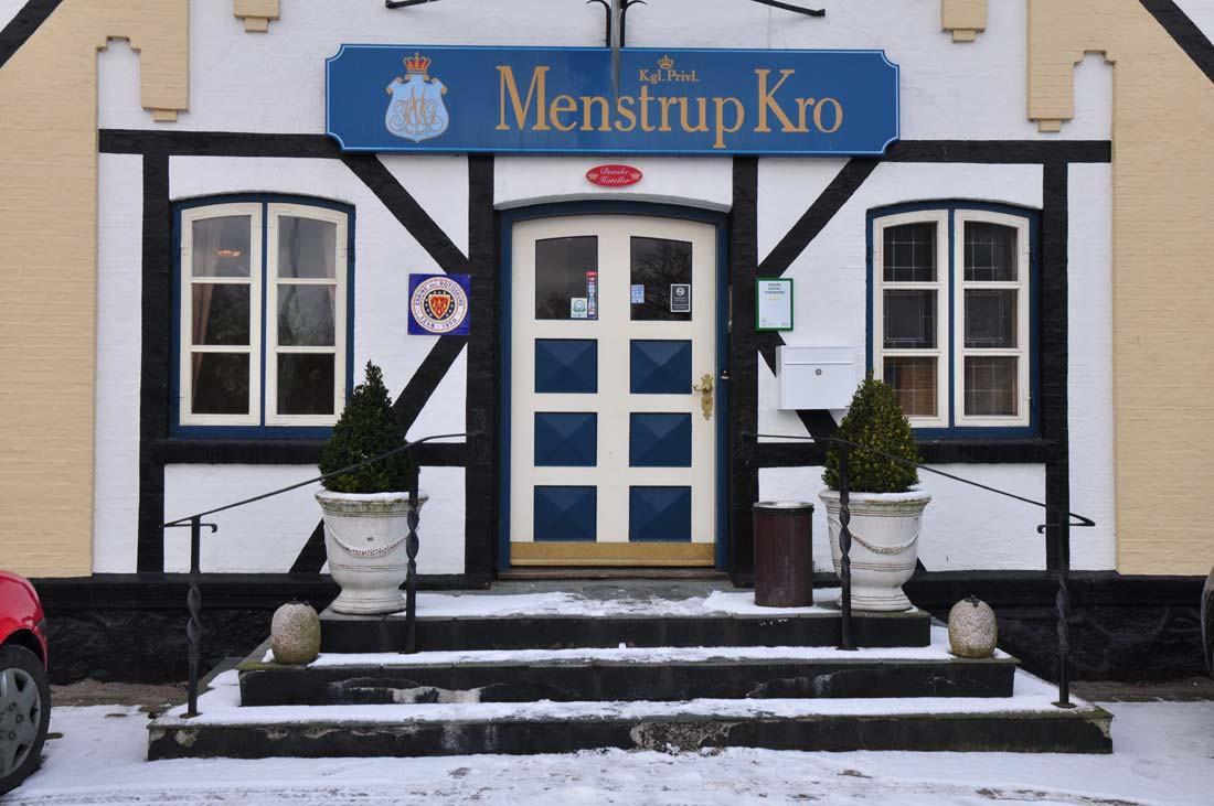Hotel Menstrup Kro Ngoại thất bức ảnh